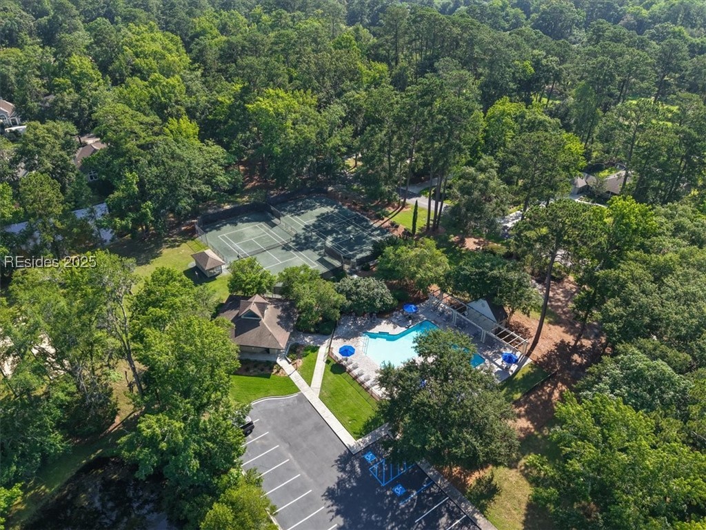 69 White Oaks Circle