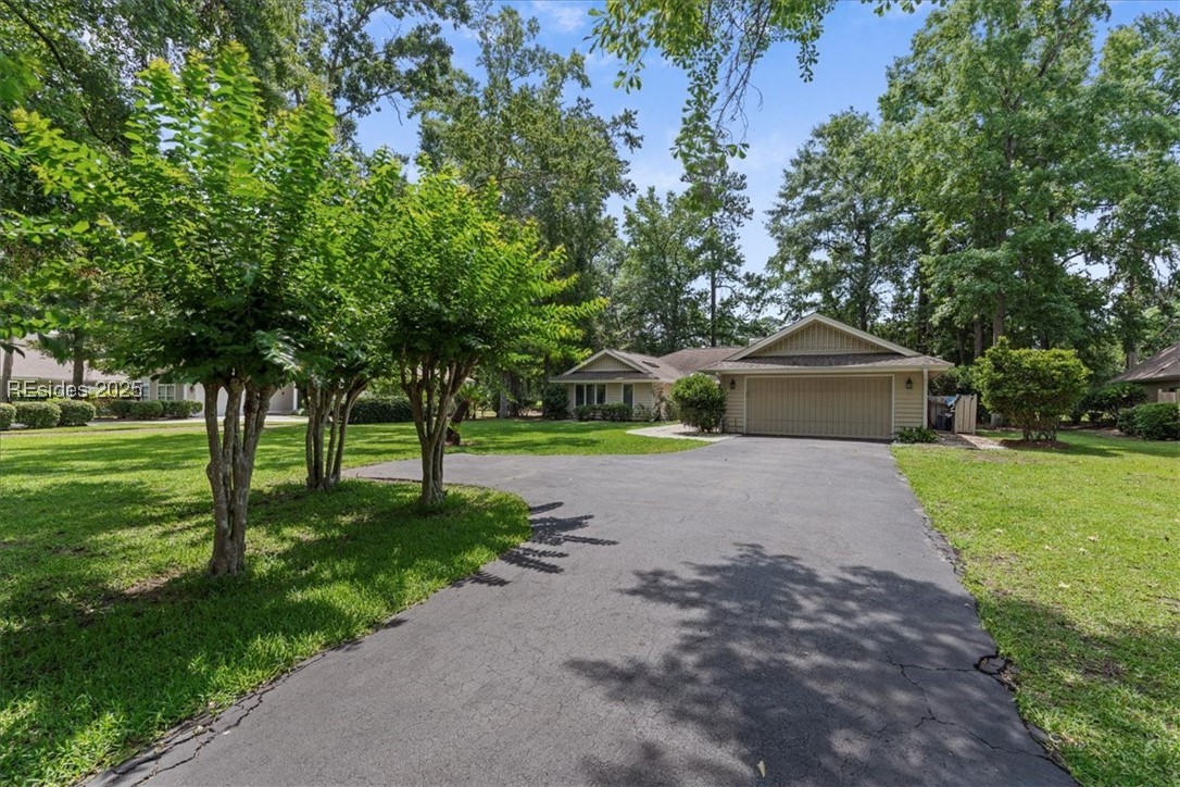 69 White Oaks Circle