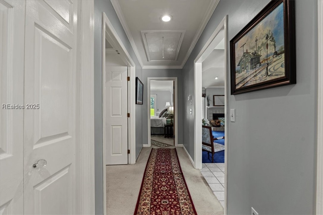 69 White Oaks Circle