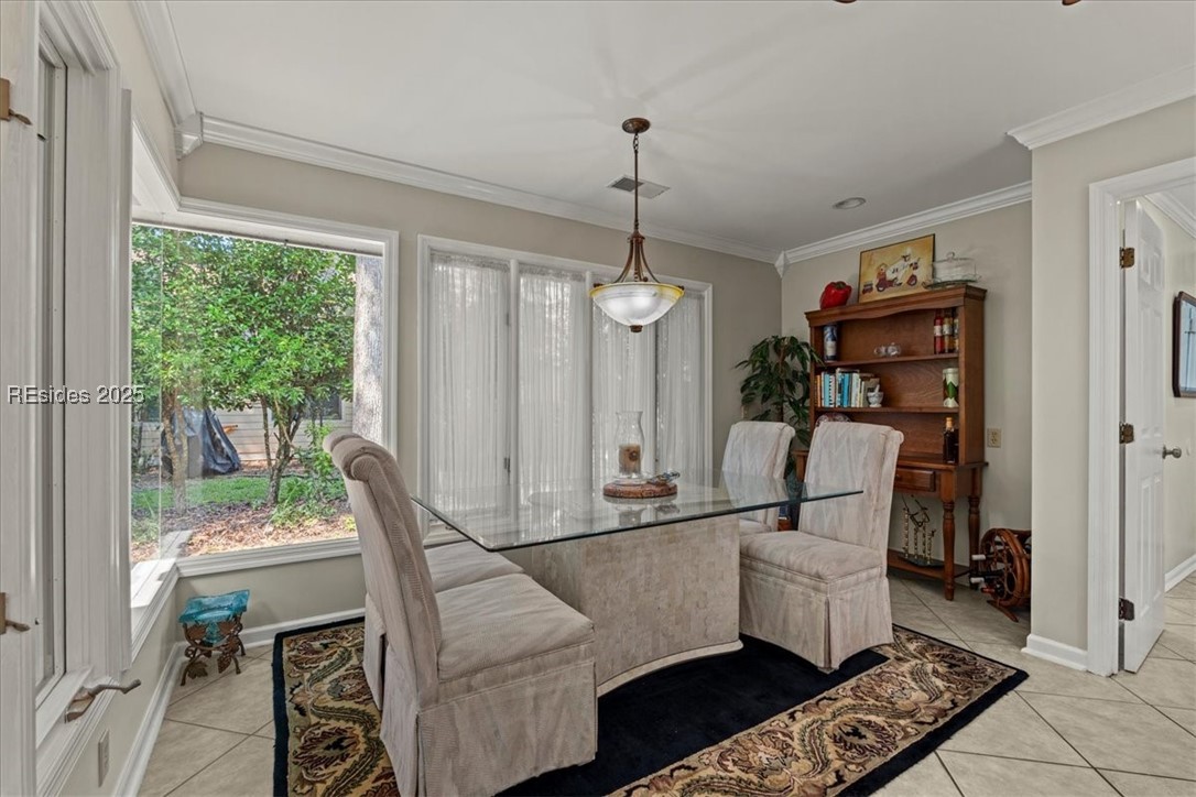 69 White Oaks Circle