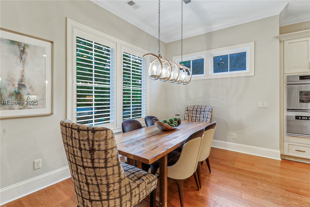 472 Hampton Lake Drive