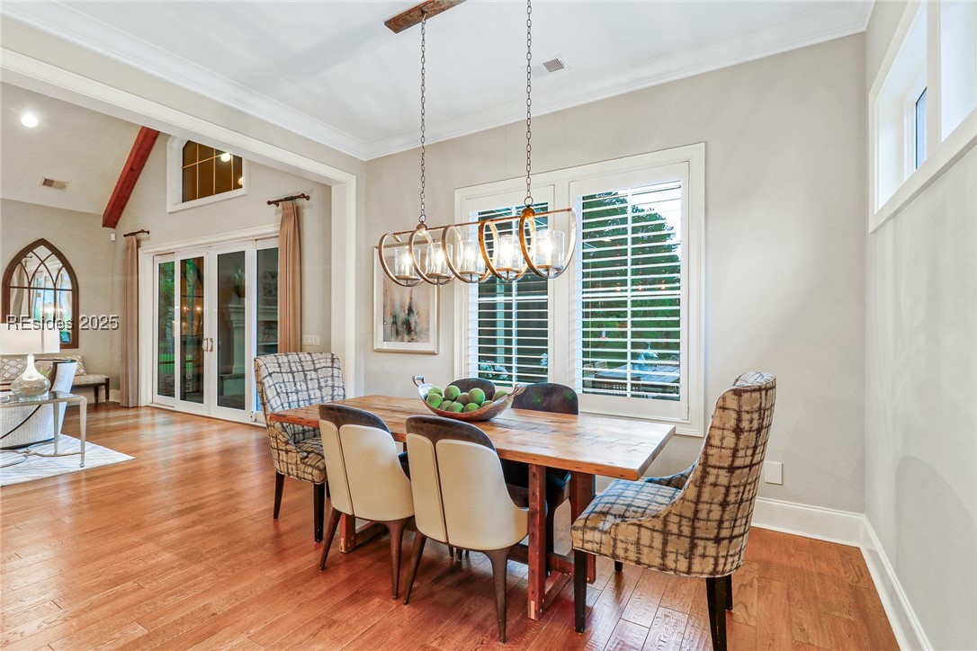 472 Hampton Lake Drive