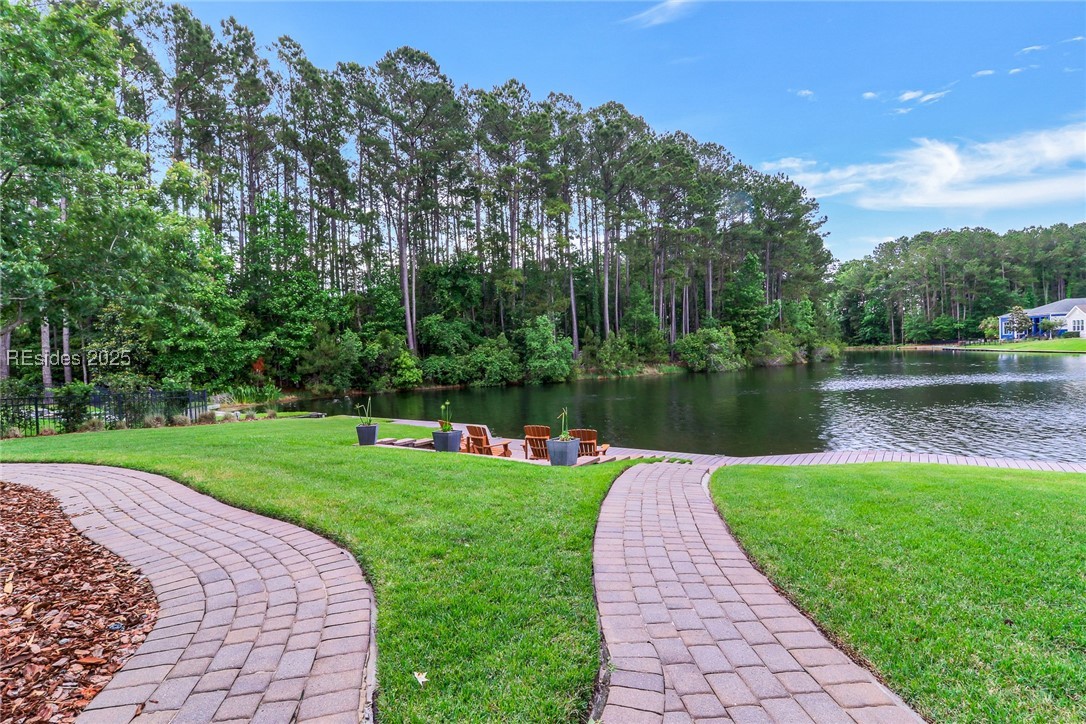 472 Hampton Lake Drive