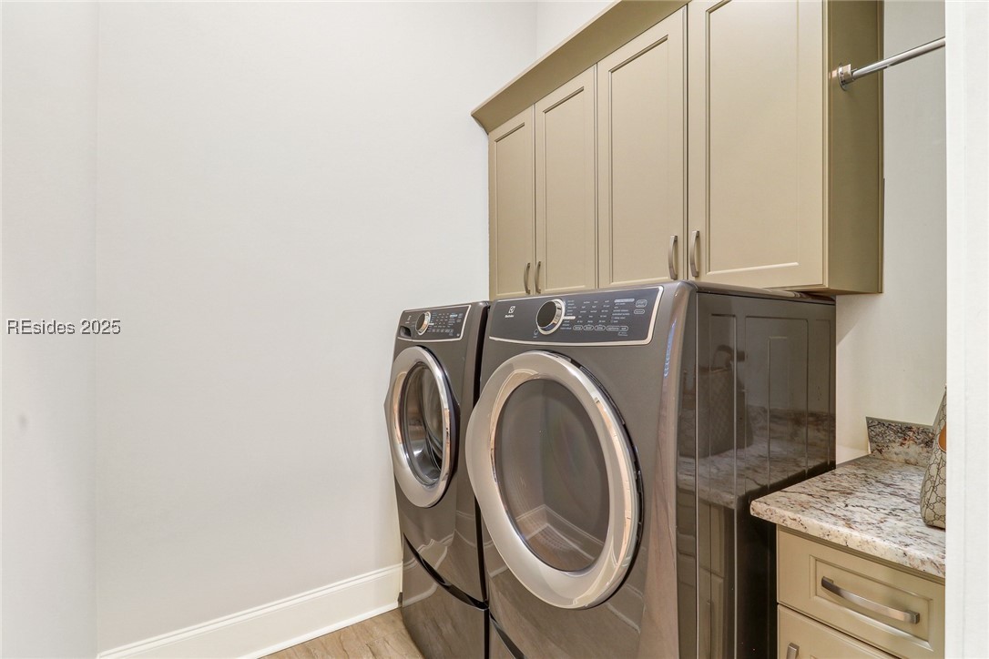 472 Hampton Lake Drive