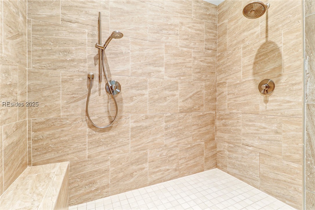 472 Hampton Lake Drive