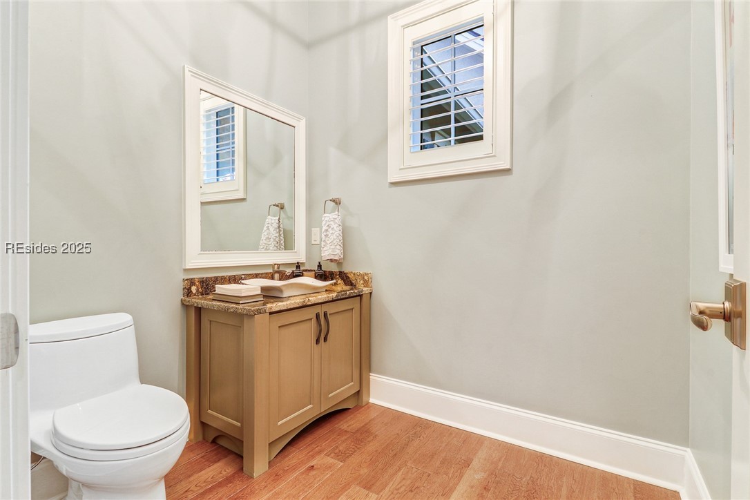 472 Hampton Lake Drive