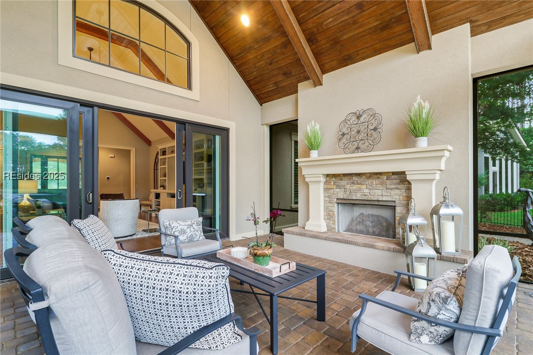 472 Hampton Lake Drive