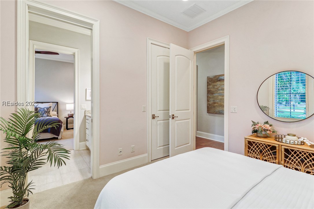 472 Hampton Lake Drive