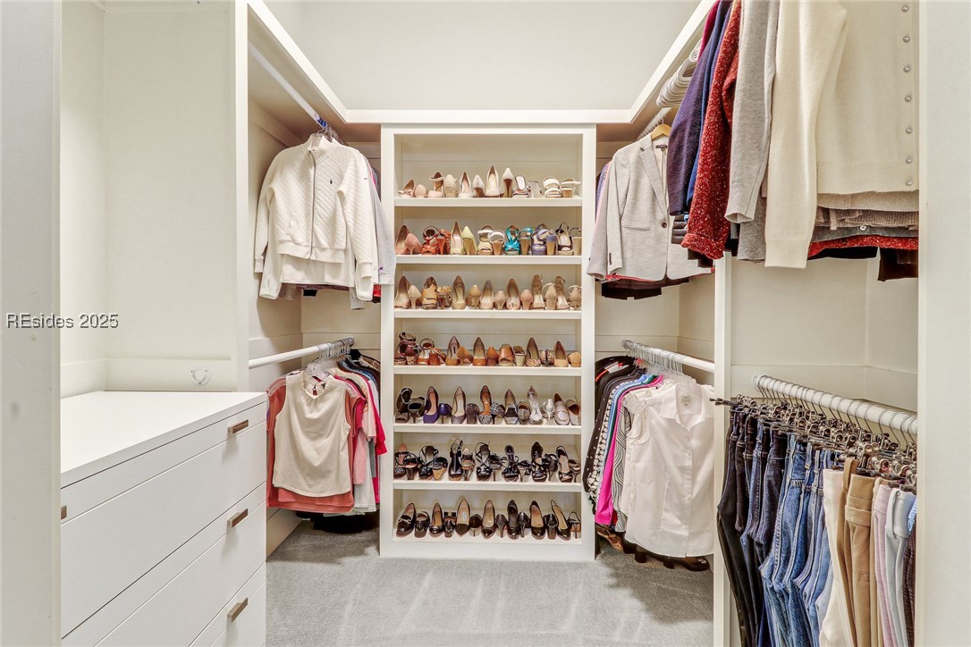 472 Hampton Lake Drive