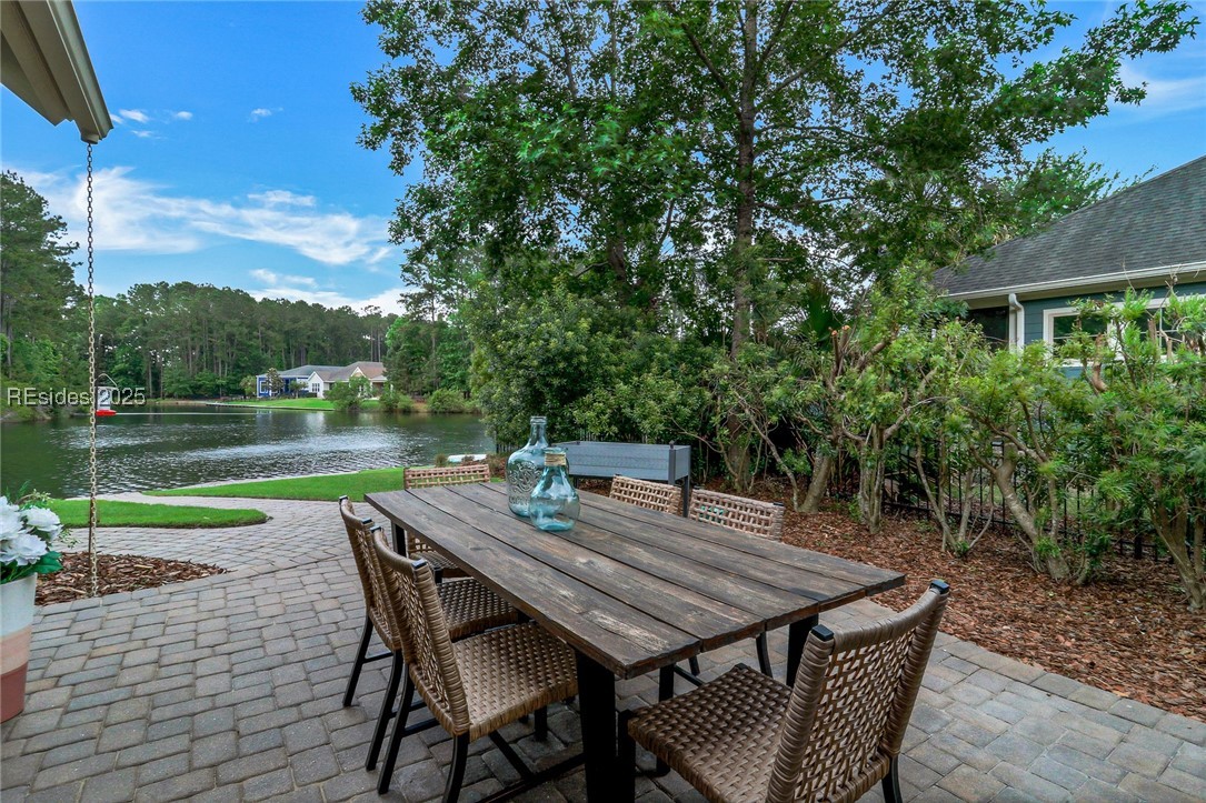 472 Hampton Lake Drive