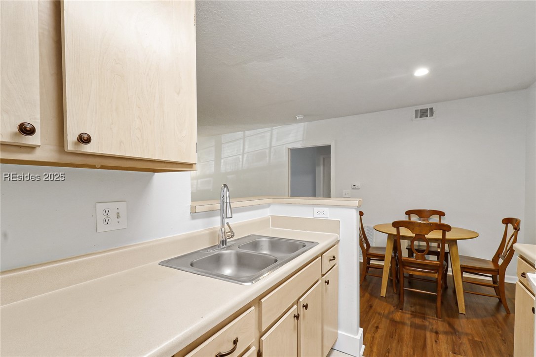 897 Fording Island Road Unit: 1004