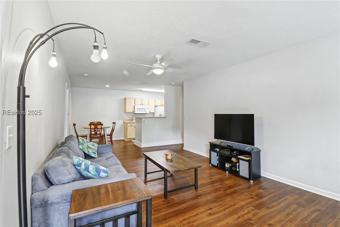 897 Fording Island Road Unit: 1004
