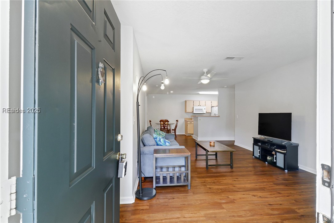 897 Fording Island Road Unit: 1004