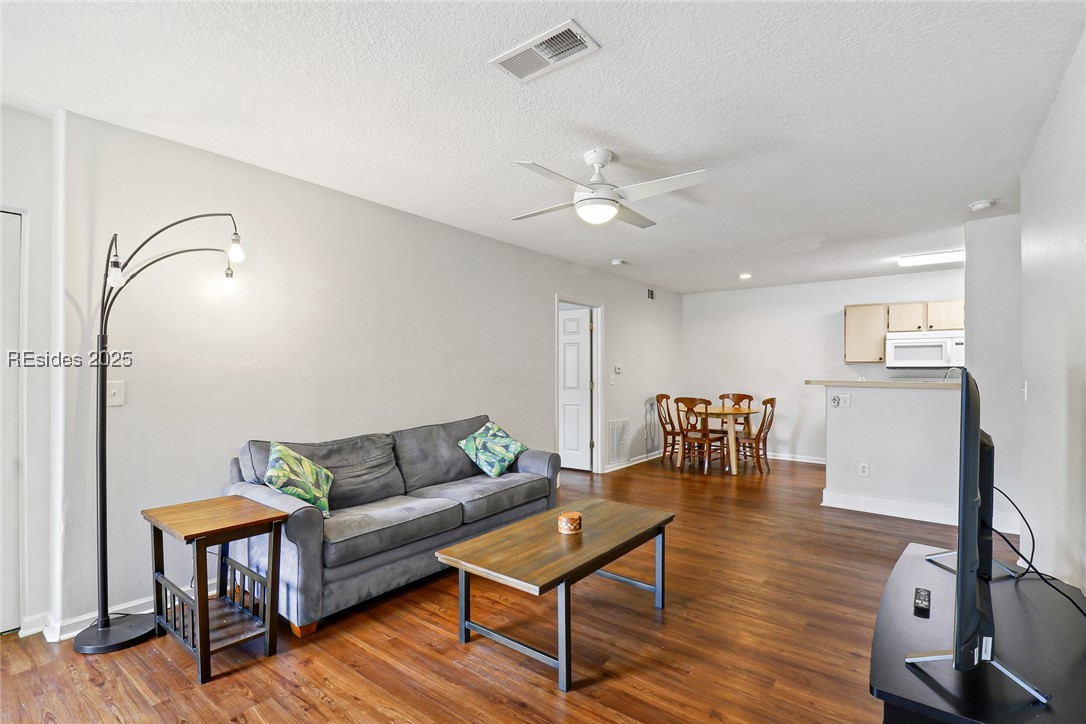 897 Fording Island Road Unit: 1004