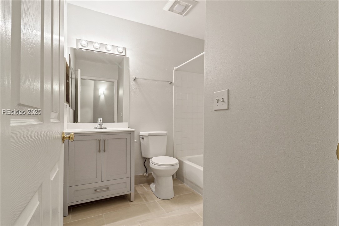 897 Fording Island Road Unit: 1004