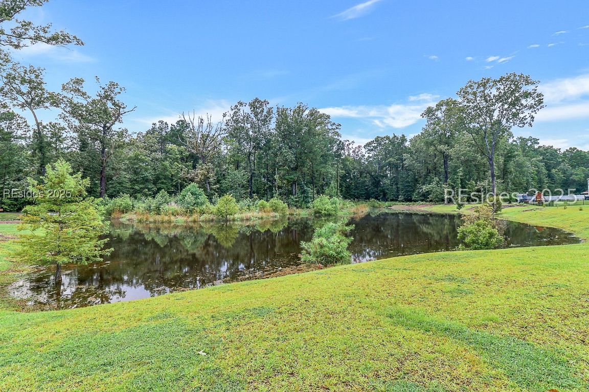 5 Cedar View Circle