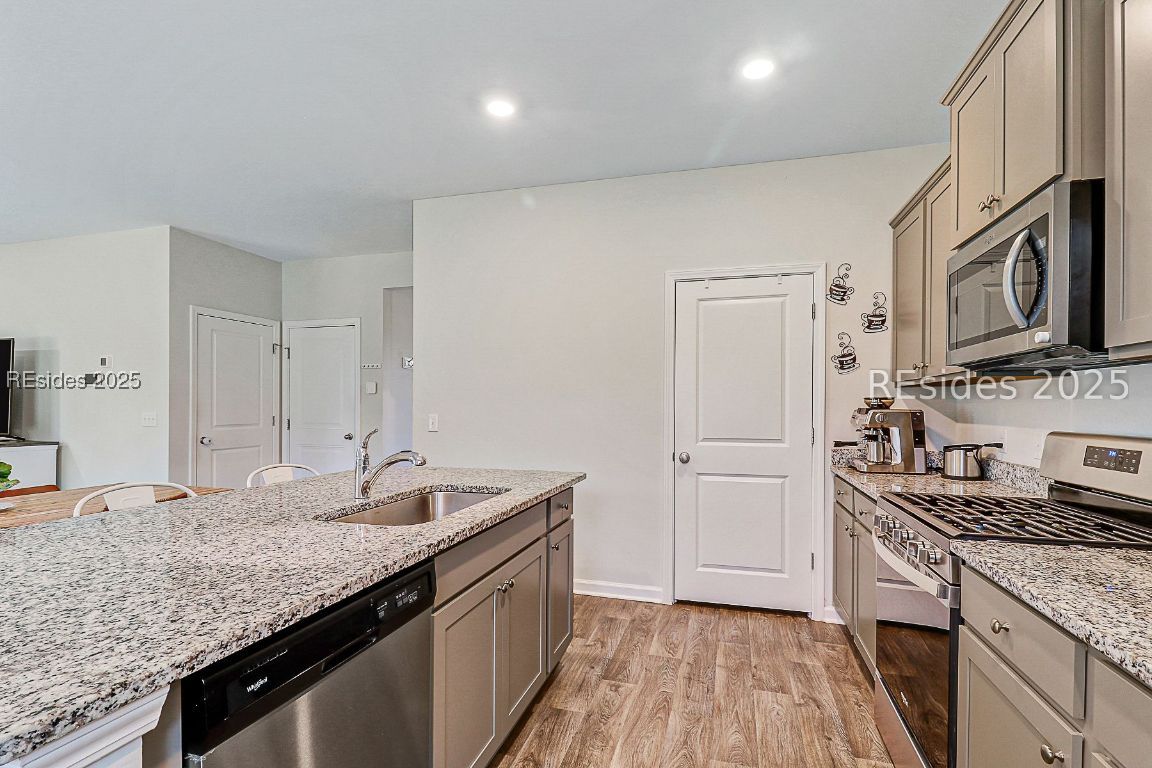 5 Cedar View Circle