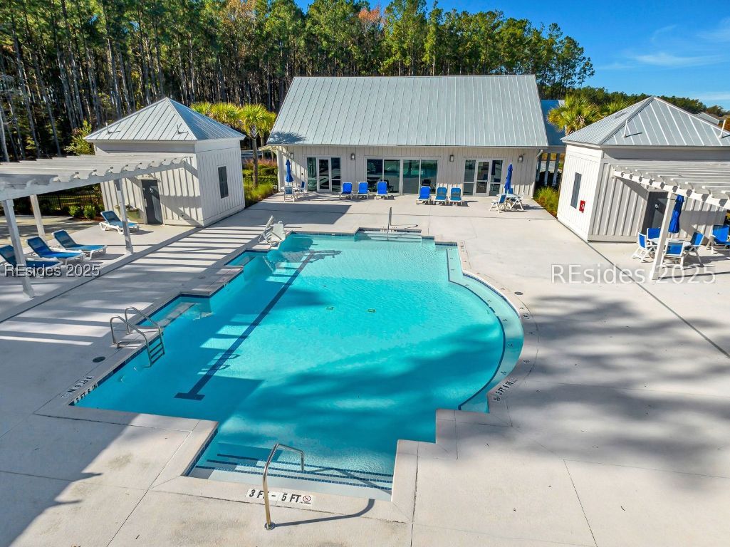 5 Cedar View Circle