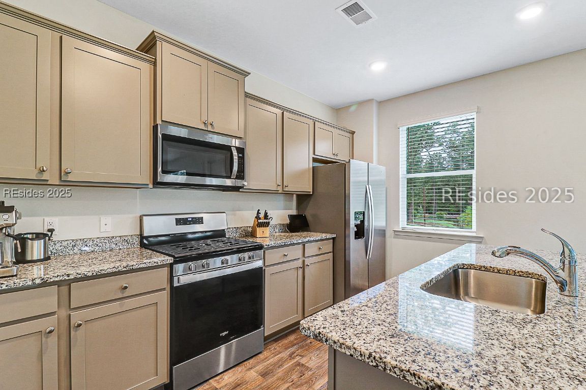 5 Cedar View Circle