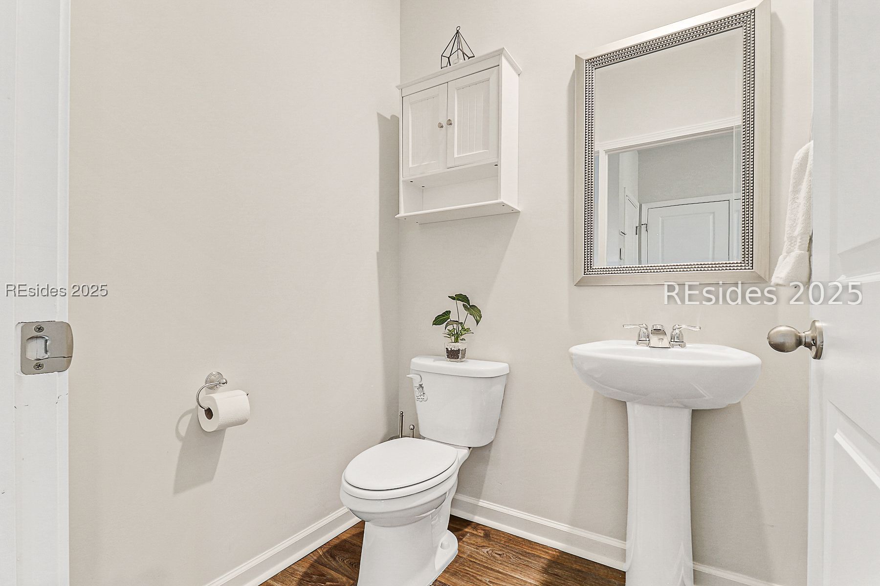 5 Cedar View Circle