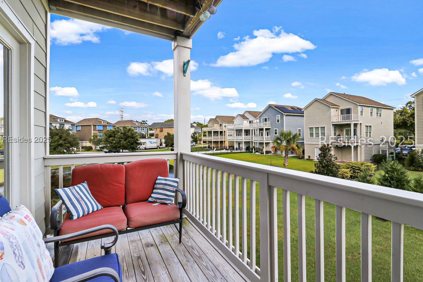 45 Hammock Oaks Circle