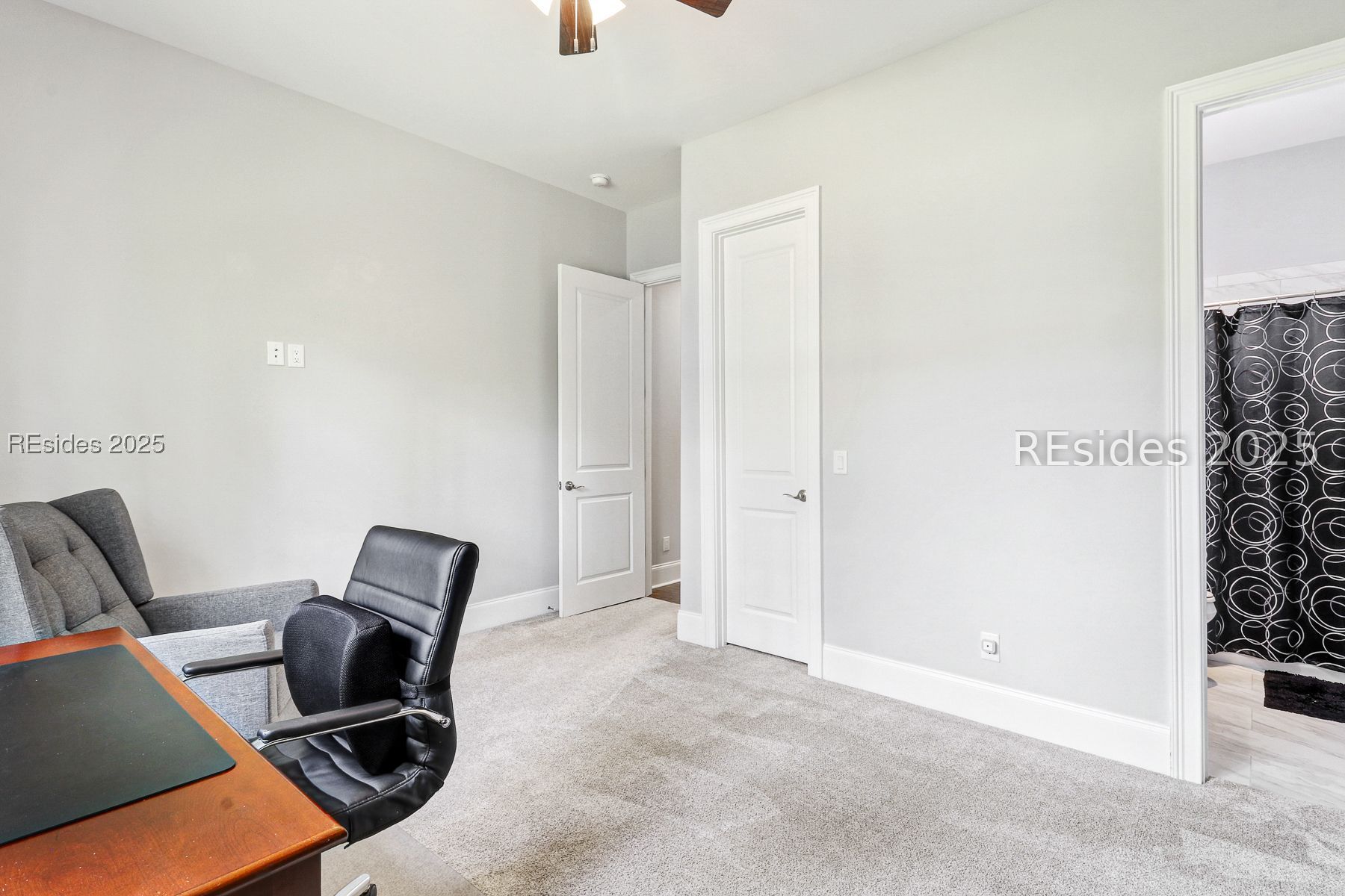 190 White Oaks Circle