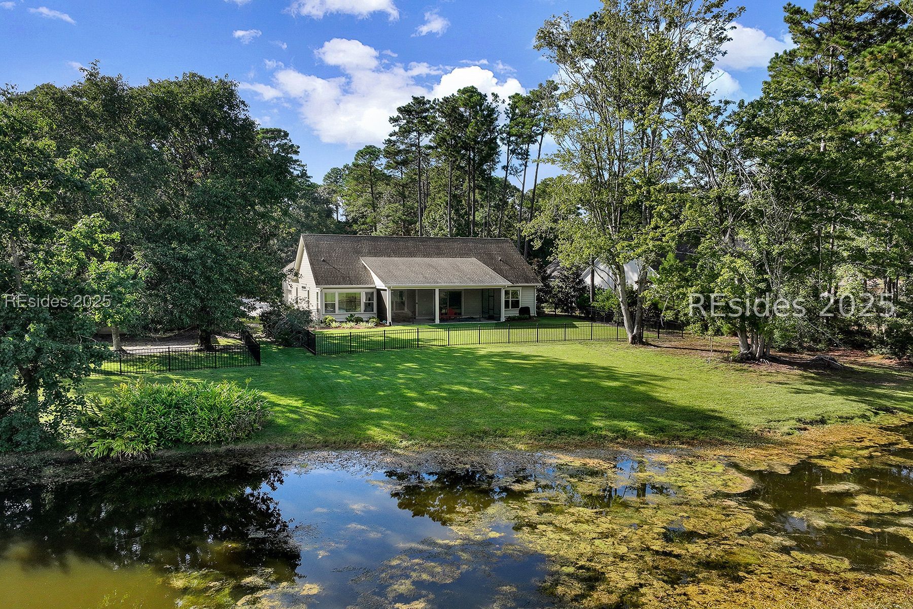 190 White Oaks Circle