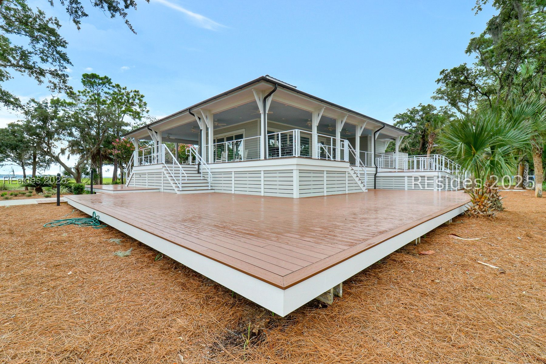 190 White Oaks Circle