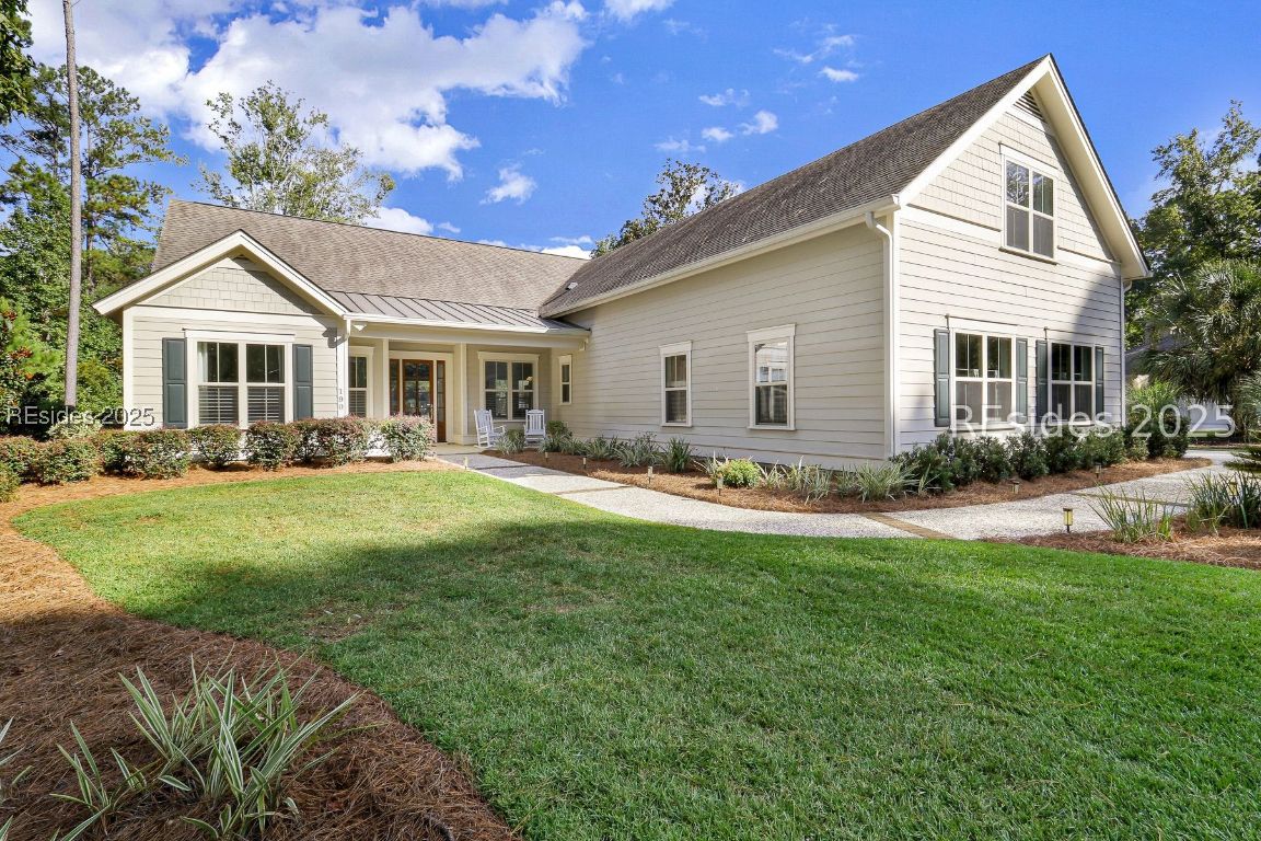 190 White Oaks Circle