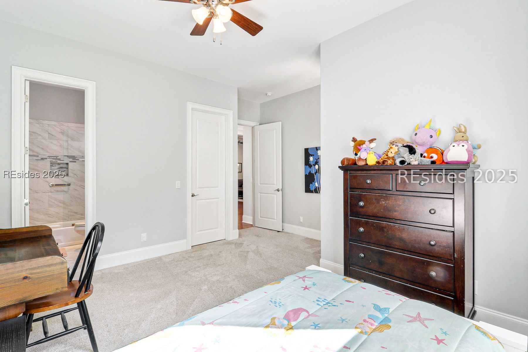 190 White Oaks Circle