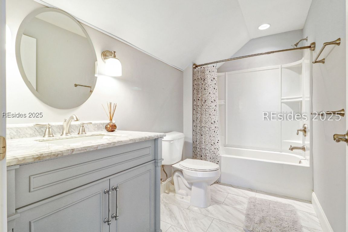 190 White Oaks Circle