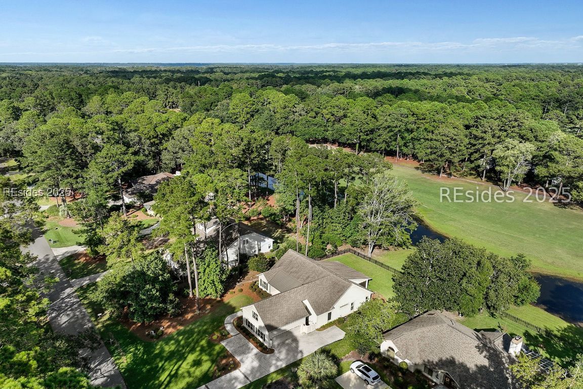 190 White Oaks Circle