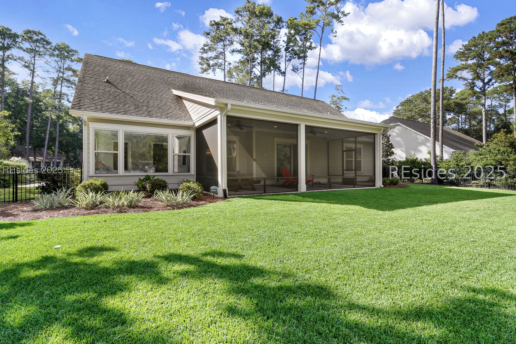 190 White Oaks Circle