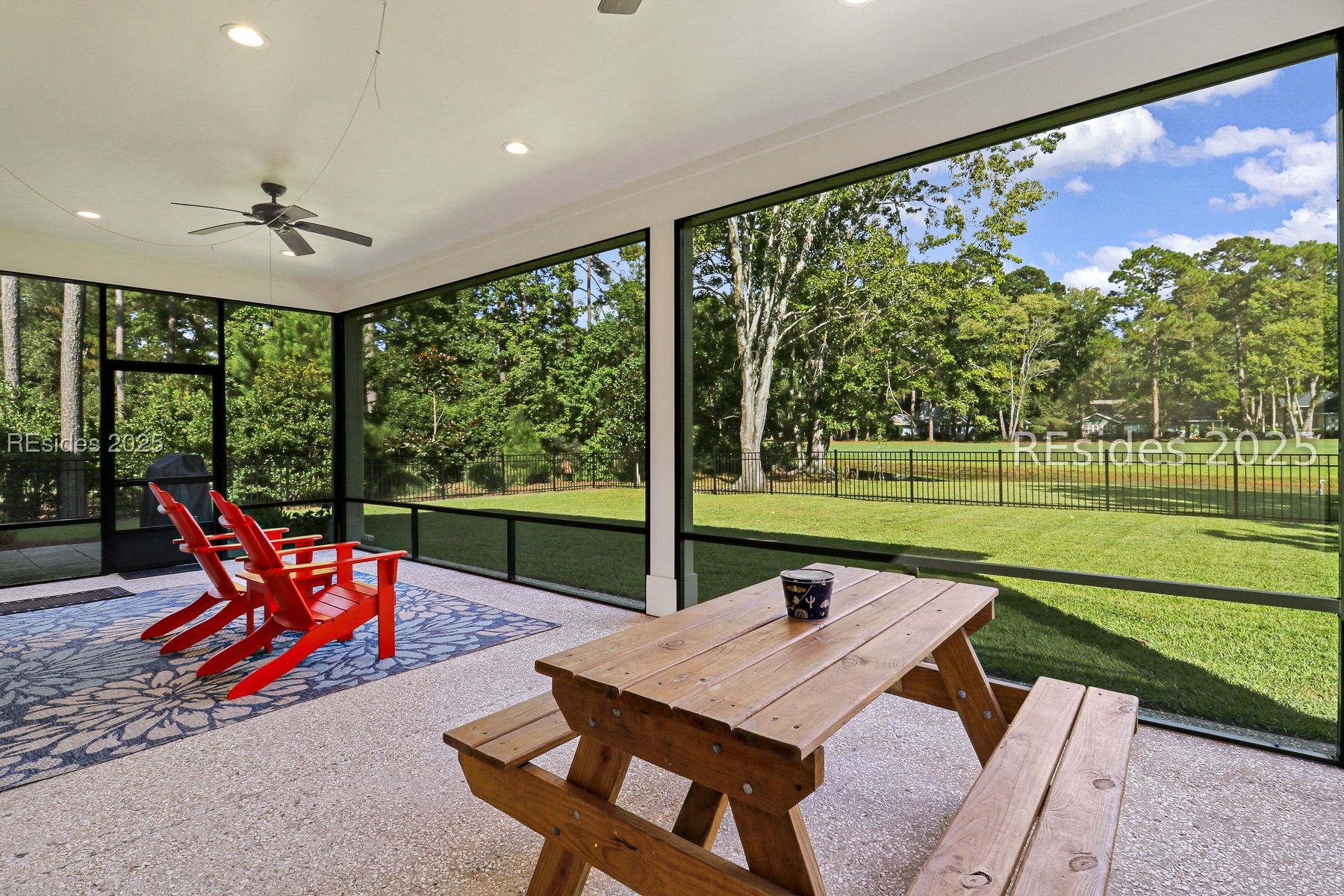 190 White Oaks Circle