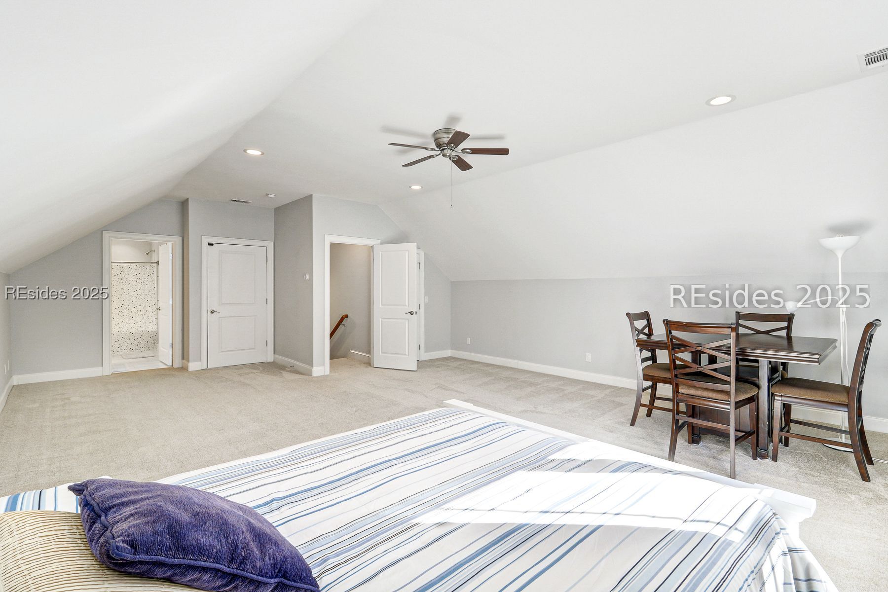 190 White Oaks Circle