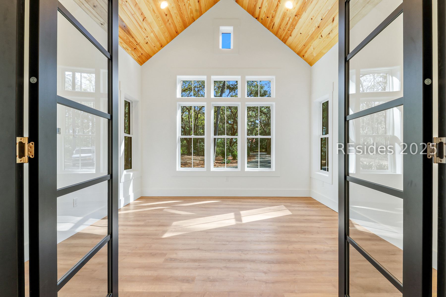 126 Bull Point Drive