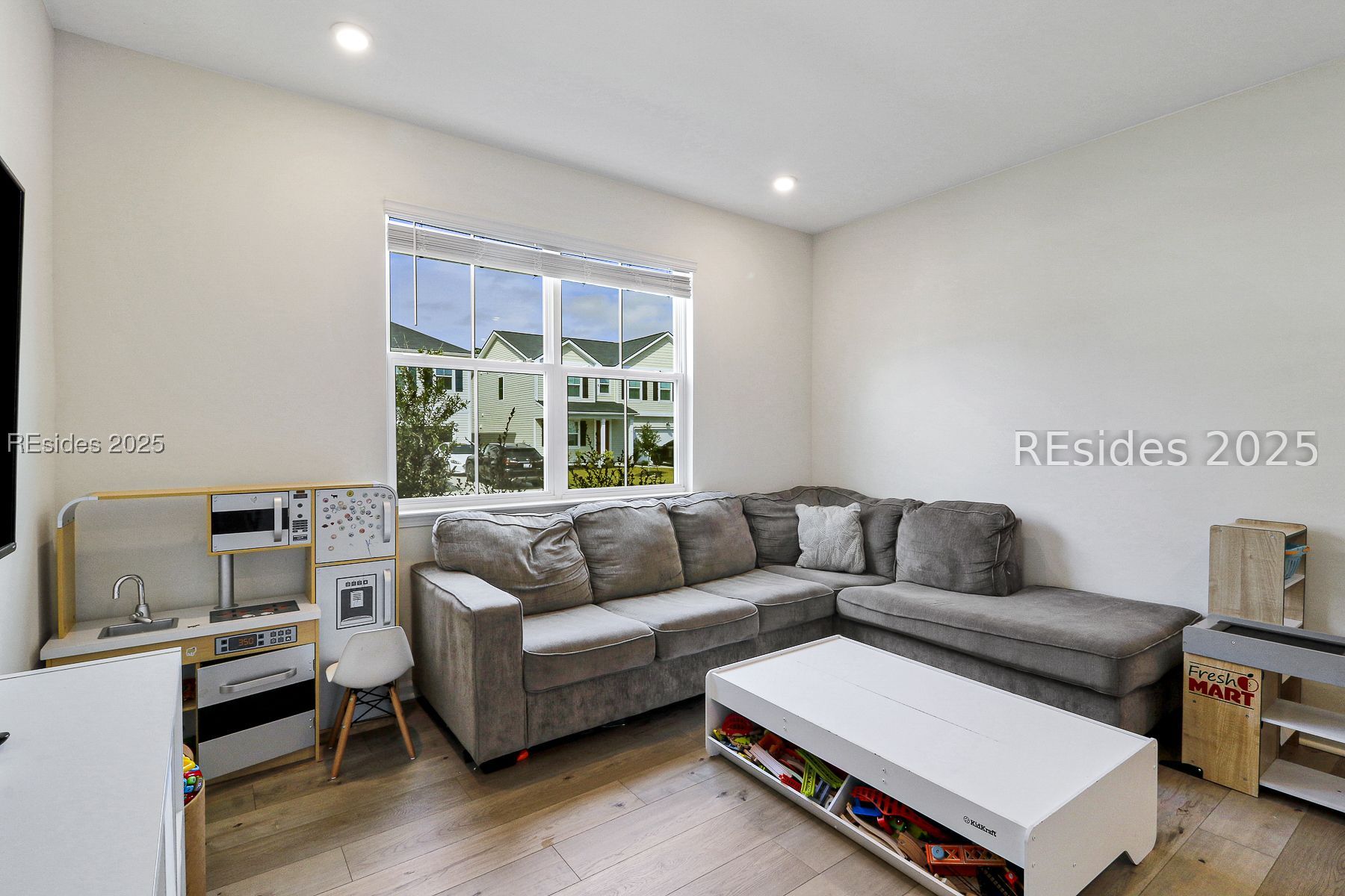 74 Mainland Lakes Drive