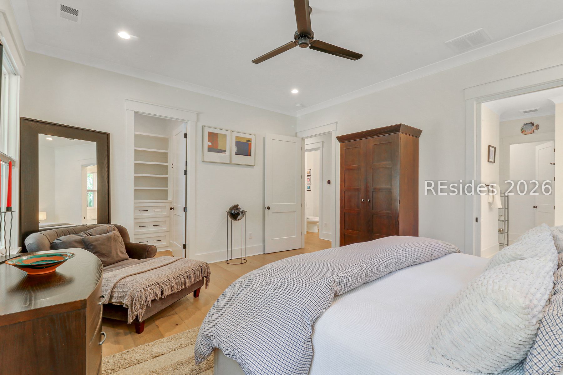 61 Winding Oak Drive