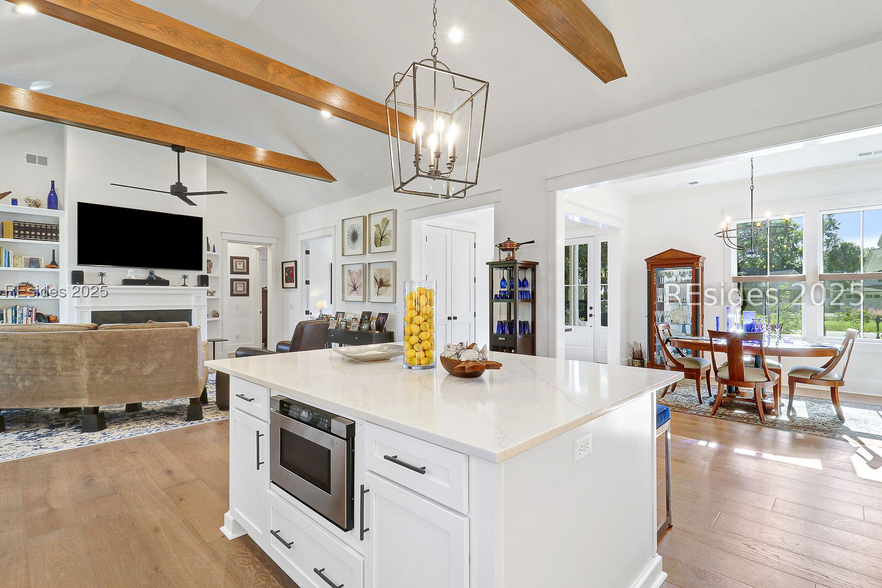 61 Winding Oak Drive