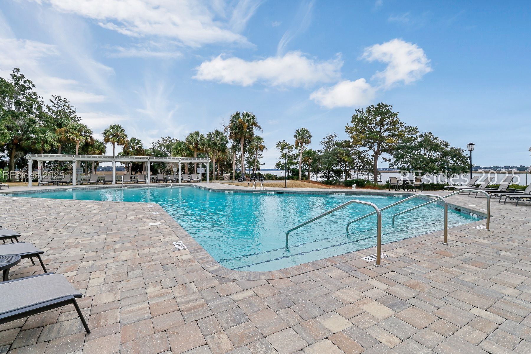 61 Winding Oak Drive