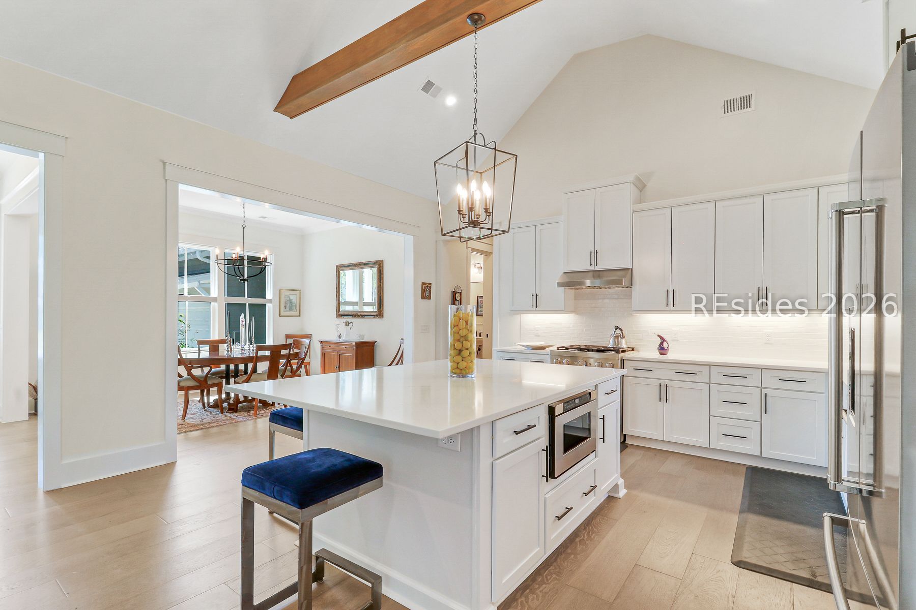 61 Winding Oak Drive