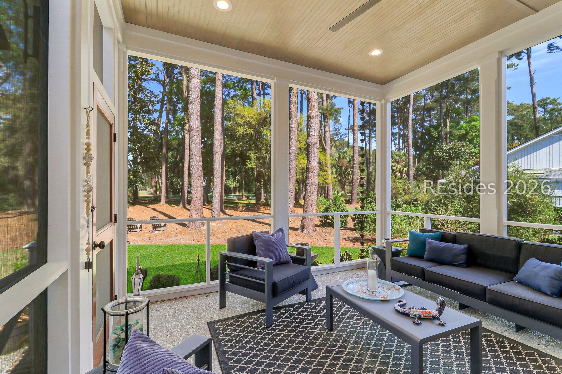 61 Winding Oak Drive