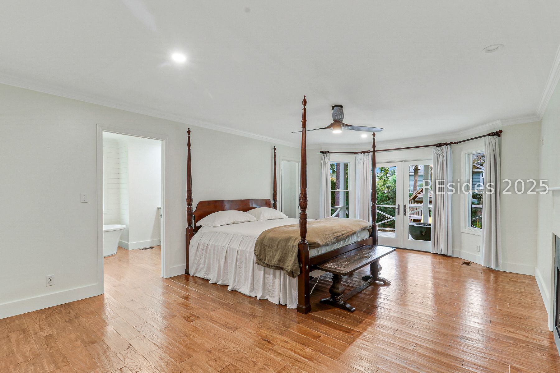 18 Belfair Point Drive