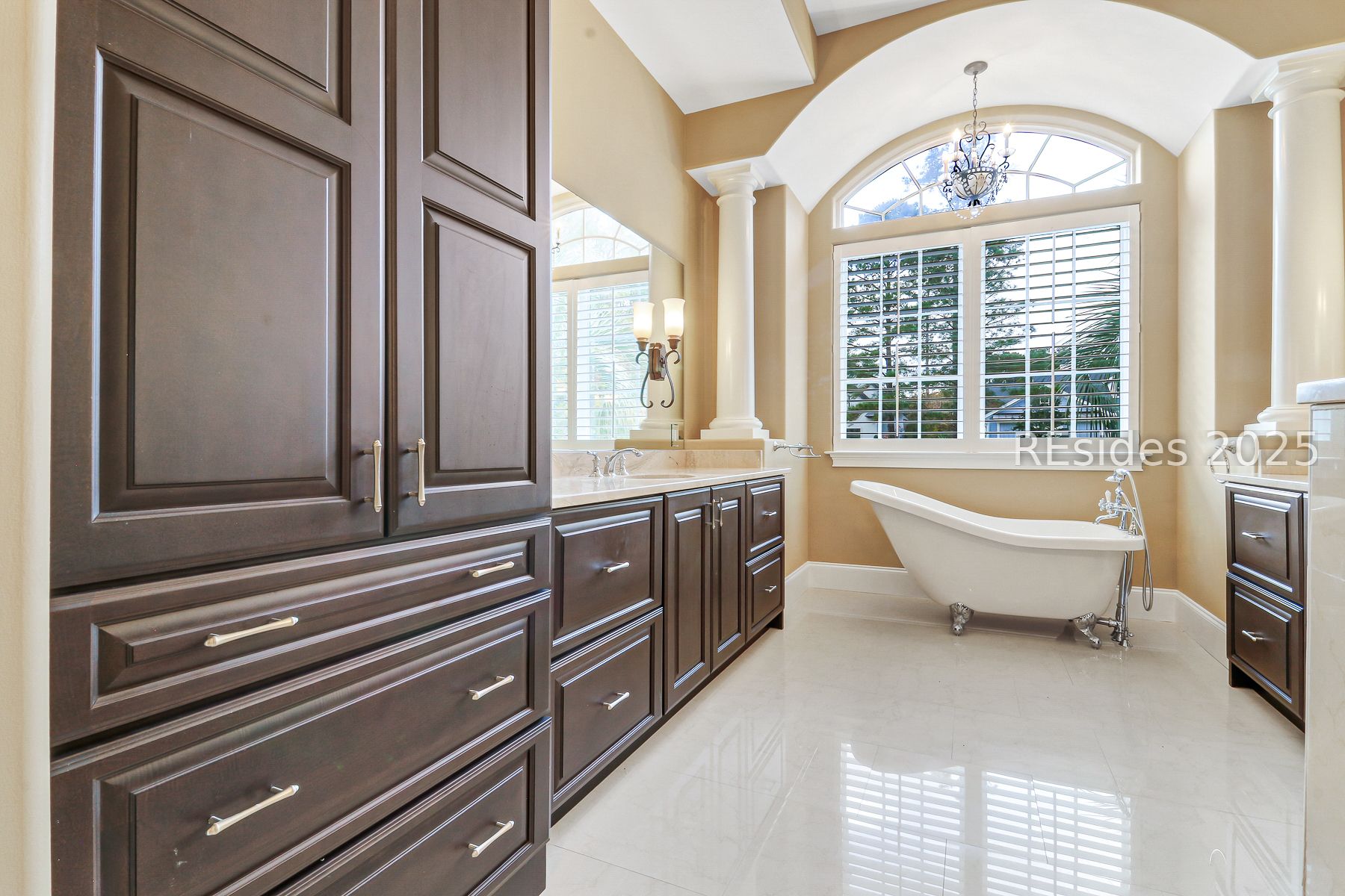 227 Hampton Lake Drive