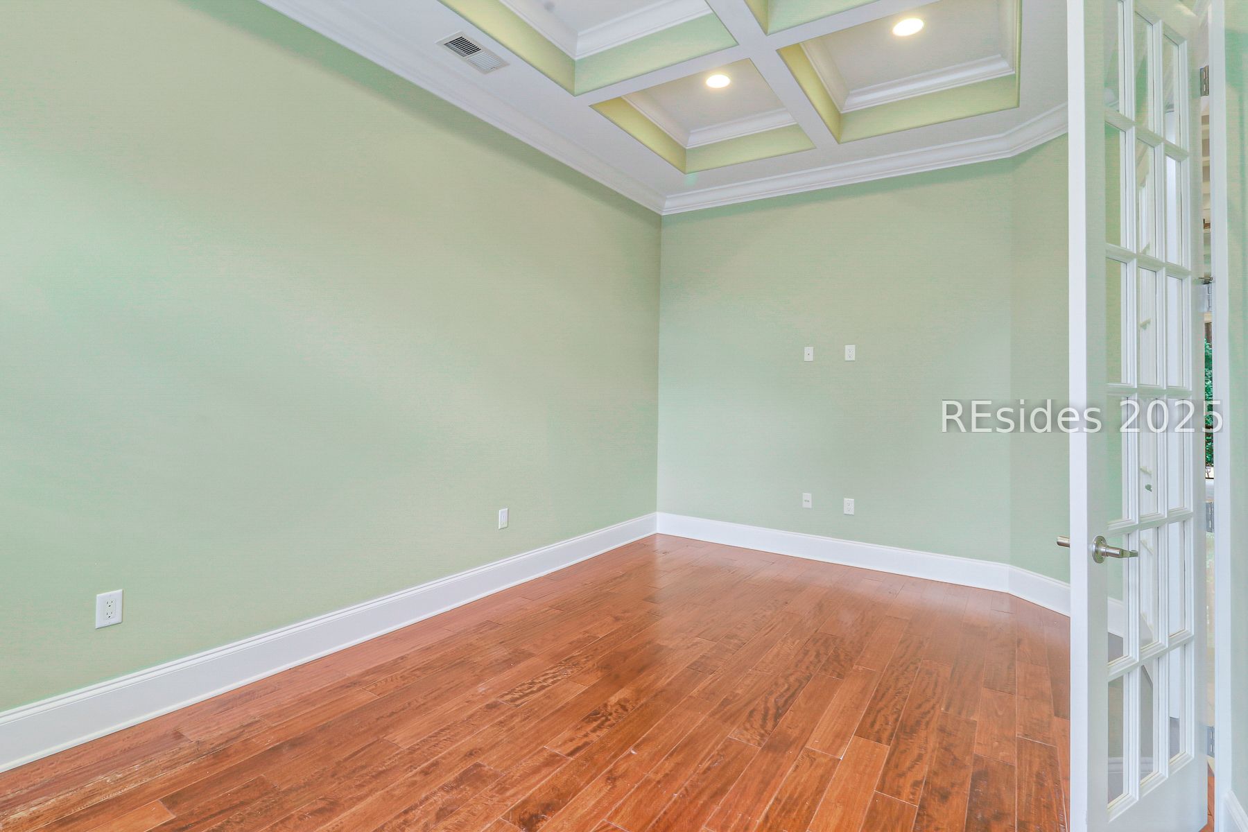 227 Hampton Lake Drive