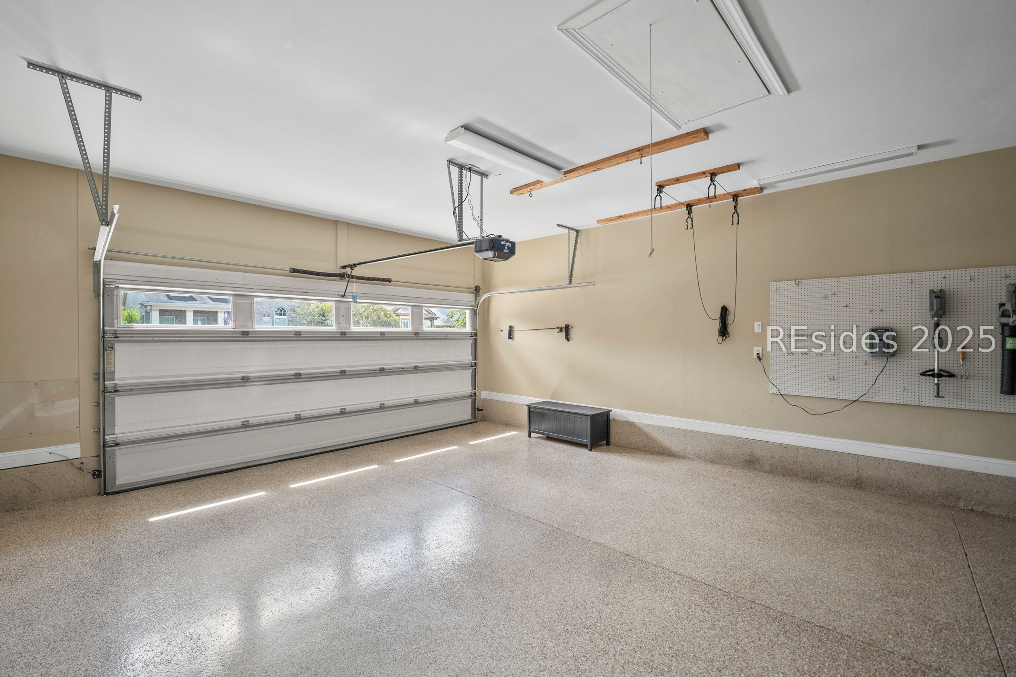 240 Garden Row Drive N