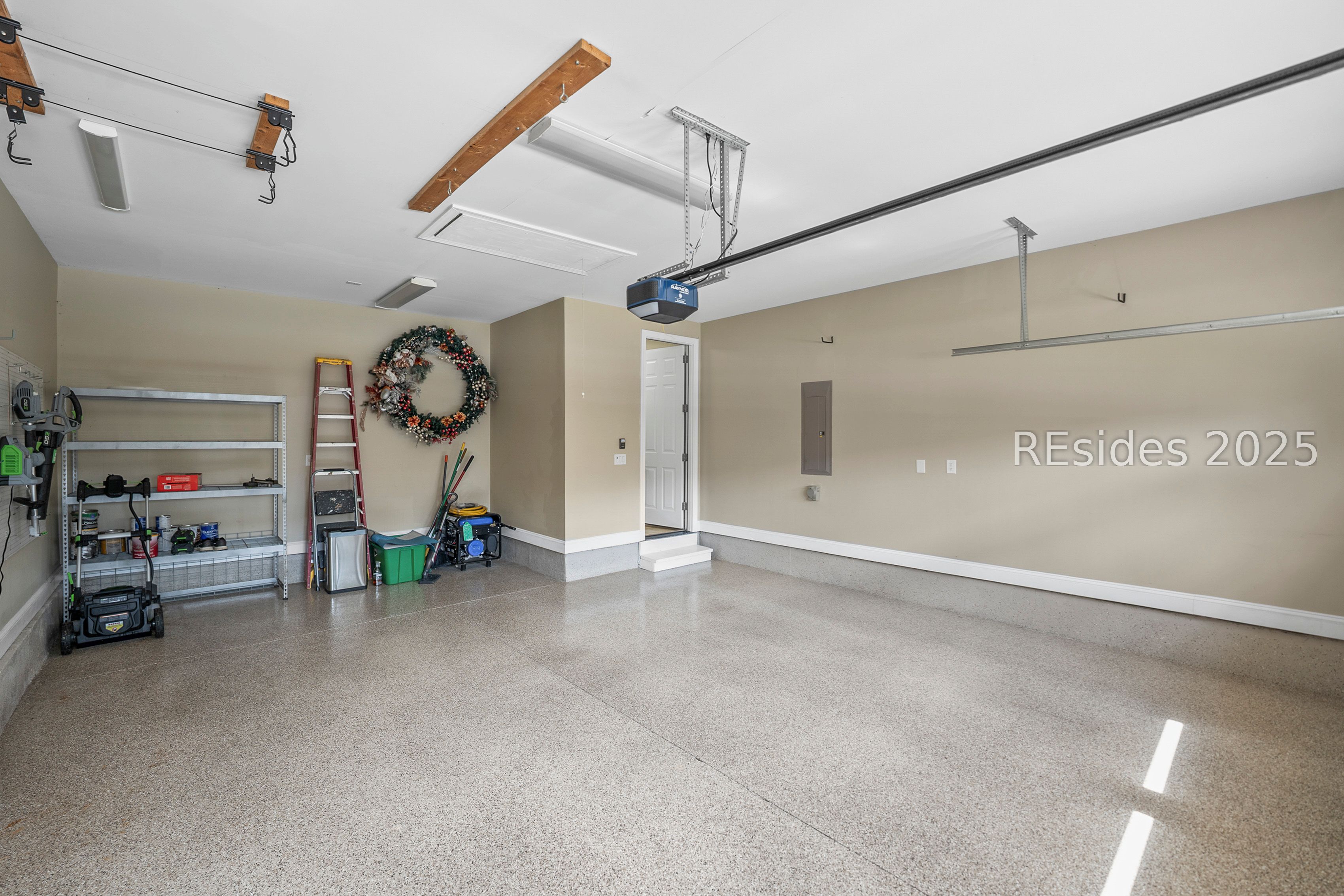 240 Garden Row Drive N