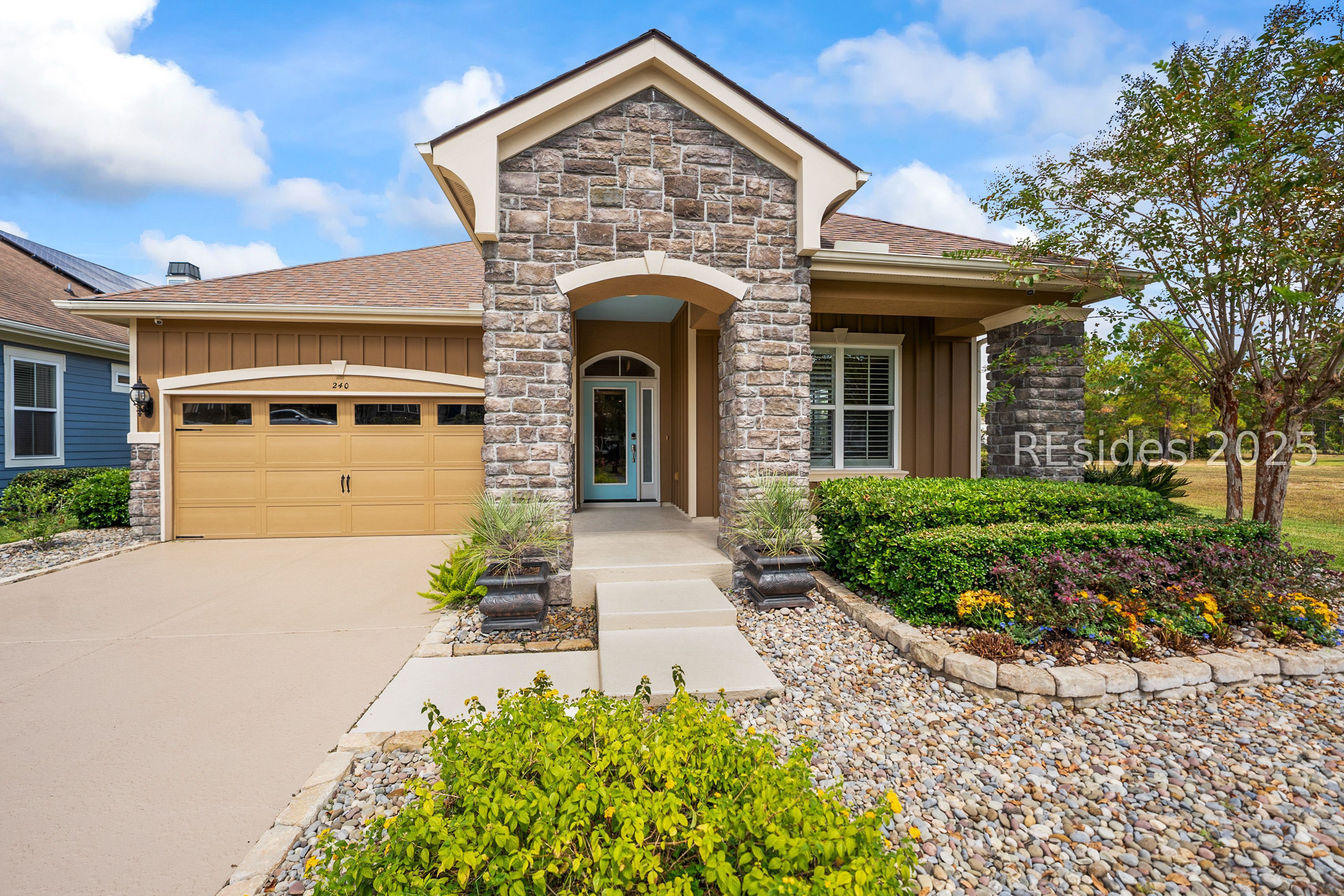 240 Garden Row Drive N