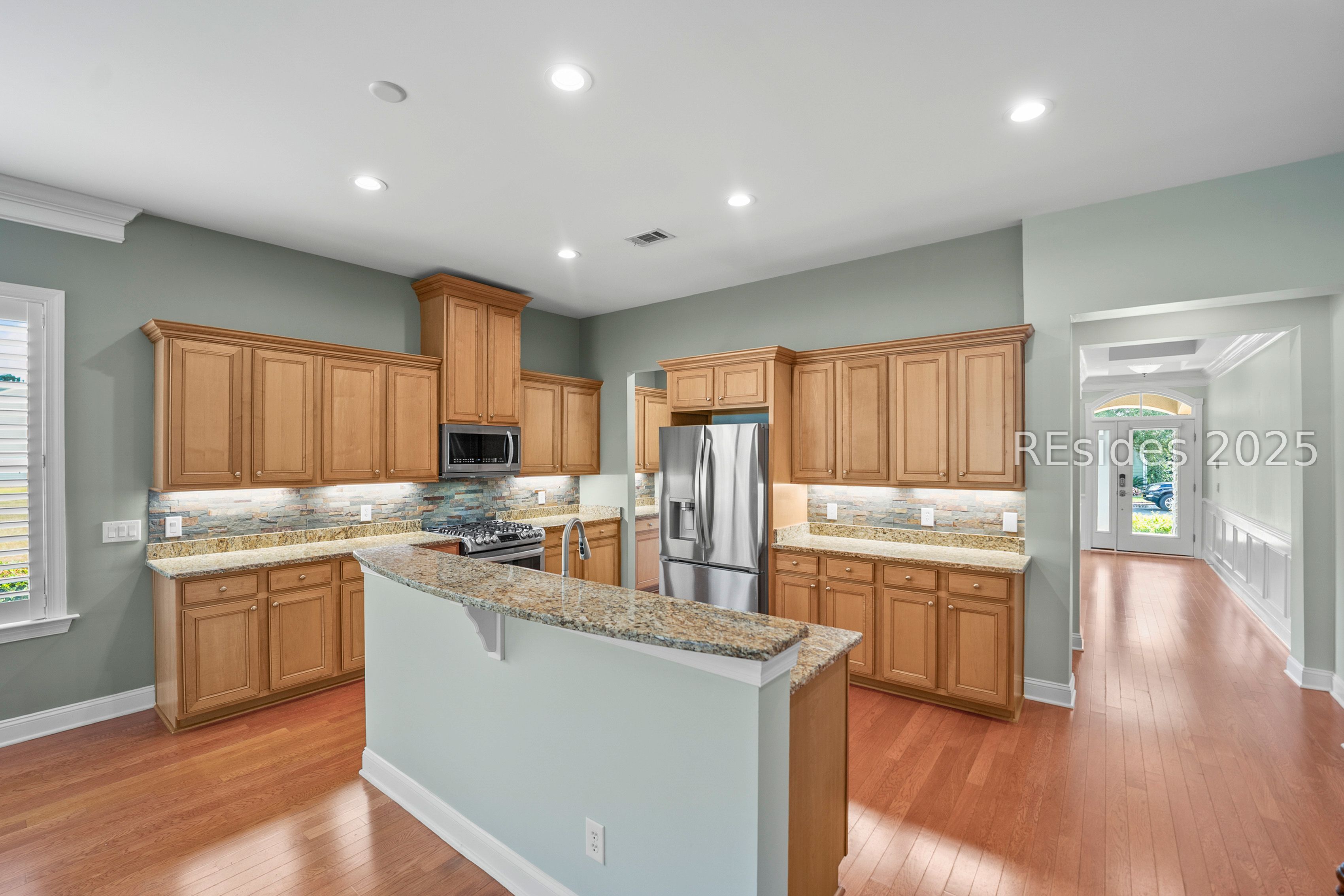 240 Garden Row Drive N