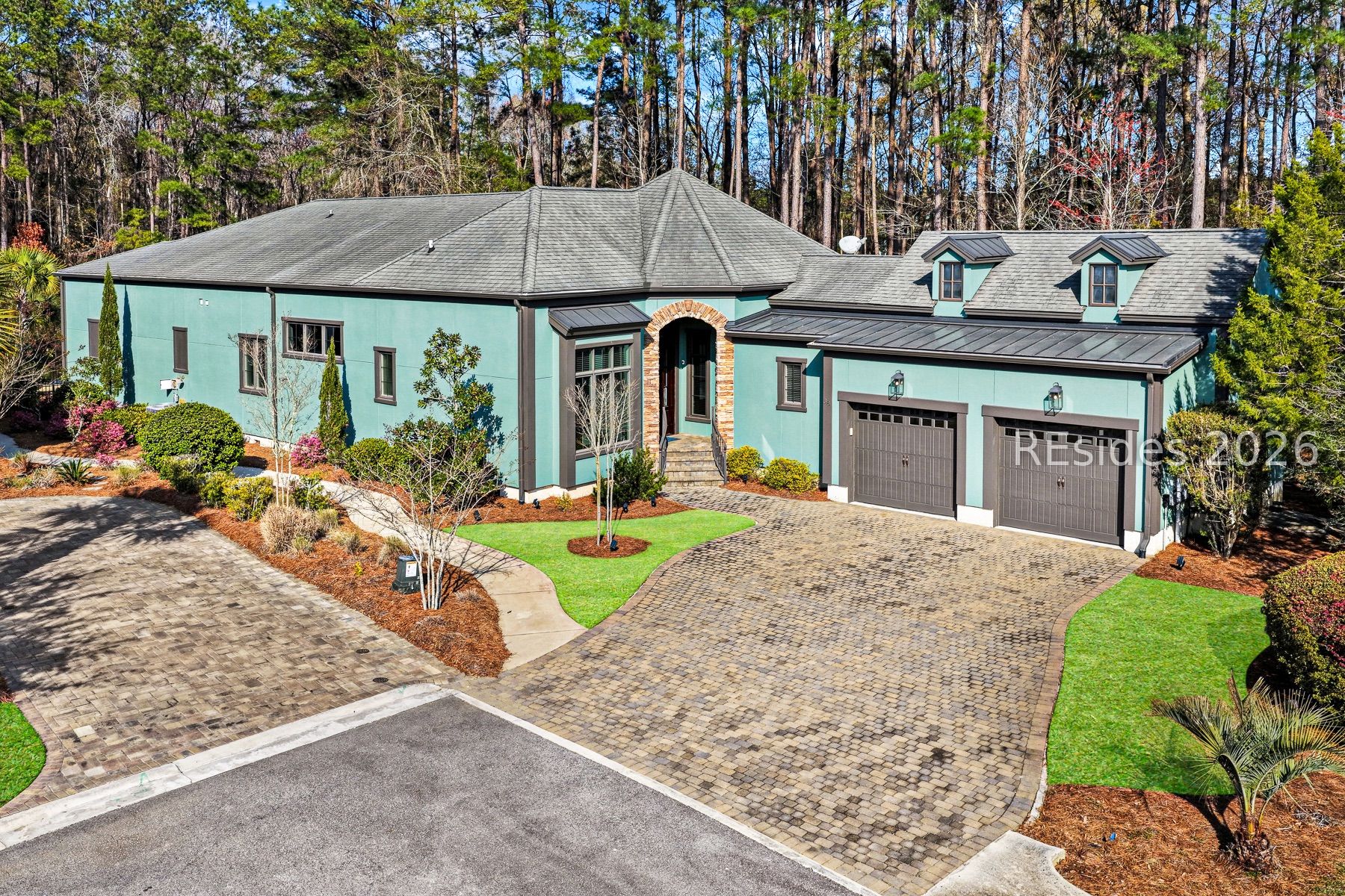 38 Blue Trail Court